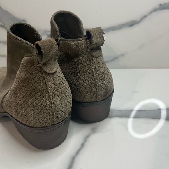 Michael by Michael Shannon Women's Brown Leather Side Zip Madeline Boots Sz 8.5 - Picture 5 of 7